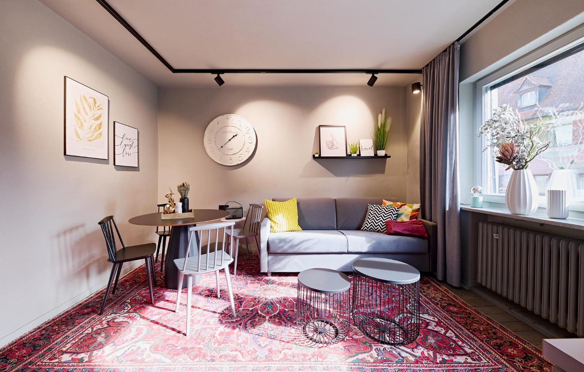 Appartement Xzllenz Kueche Bad S-Bahn Parken Smart-Tv Wellbeing à Neunkirchen am Sand Extérieur photo
