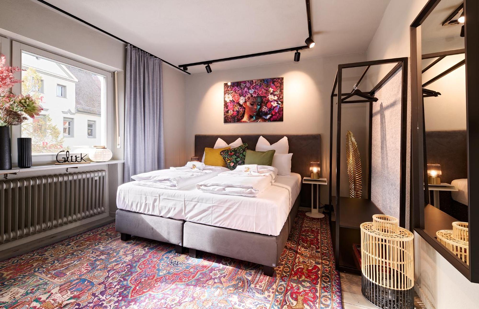 Appartement Xzllenz Kueche Bad S-Bahn Parken Smart-Tv Wellbeing à Neunkirchen am Sand Extérieur photo
